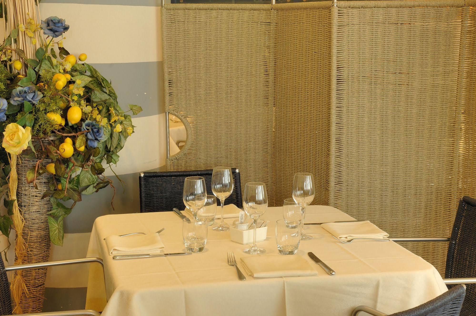 Hotel Le Roi 3*